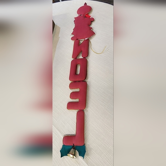 Disney Vintage Mickey & Minnie Christmas Wall Decor - Picture 7 of 8